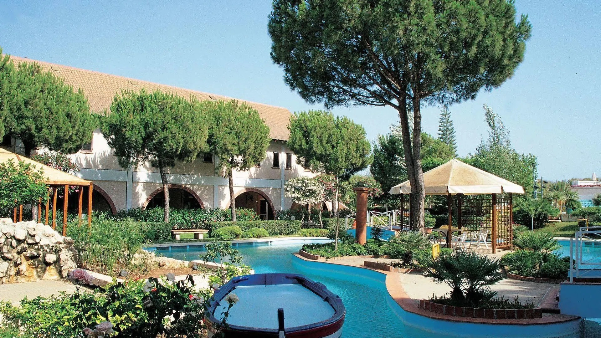 **** Üdülőközpont Igv Club Marispica Hotel Olaszország